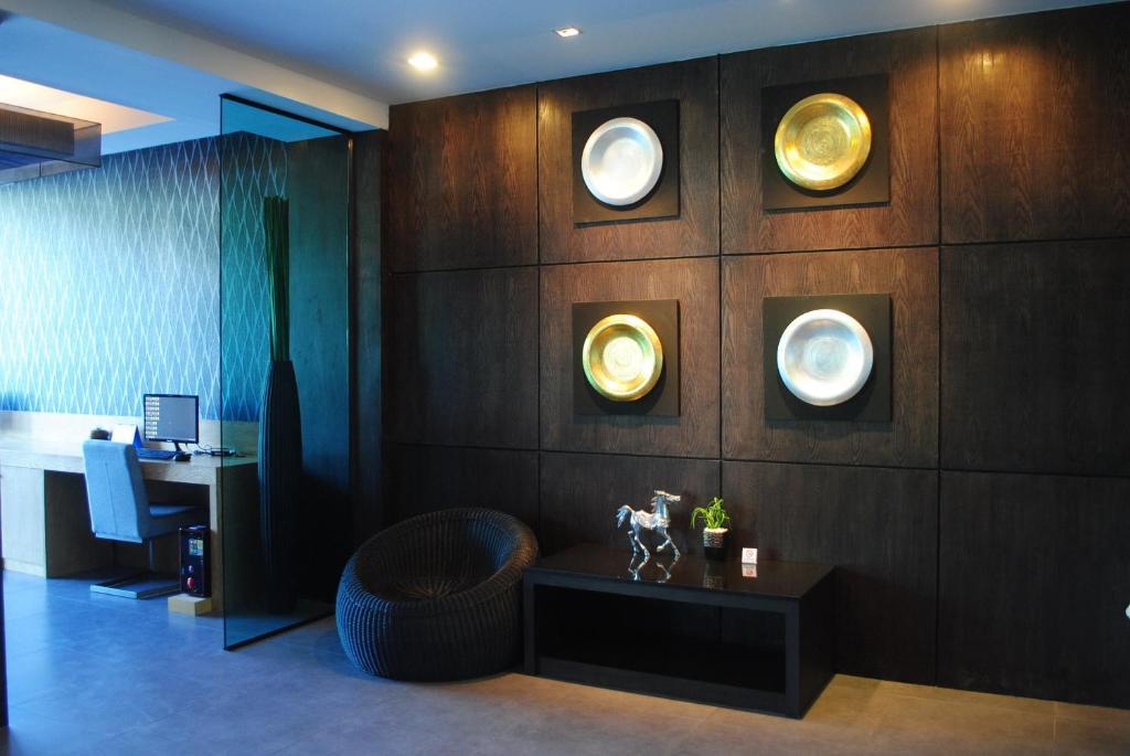 Inn Place Serviced Residence Pattaya Buitenkant foto