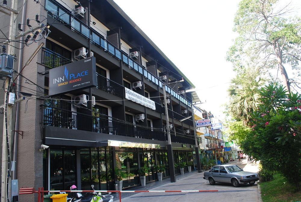 Inn Place Serviced Residence Pattaya Buitenkant foto