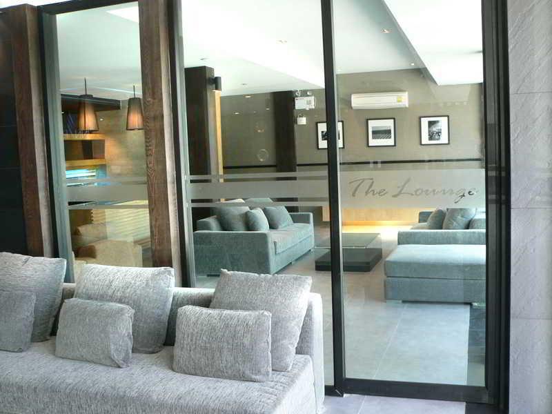 Inn Place Serviced Residence Pattaya Buitenkant foto