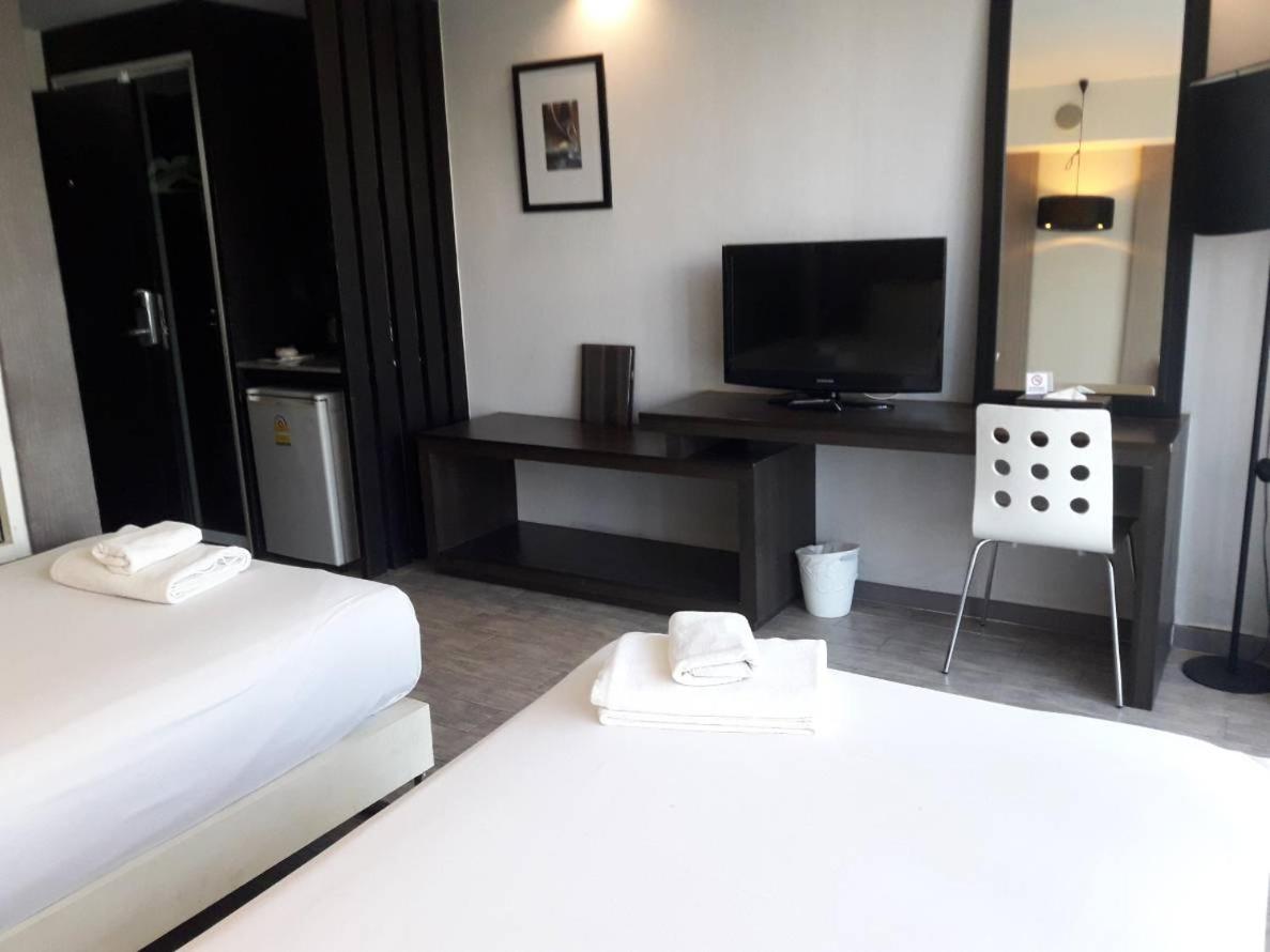 Inn Place Serviced Residence Pattaya Buitenkant foto